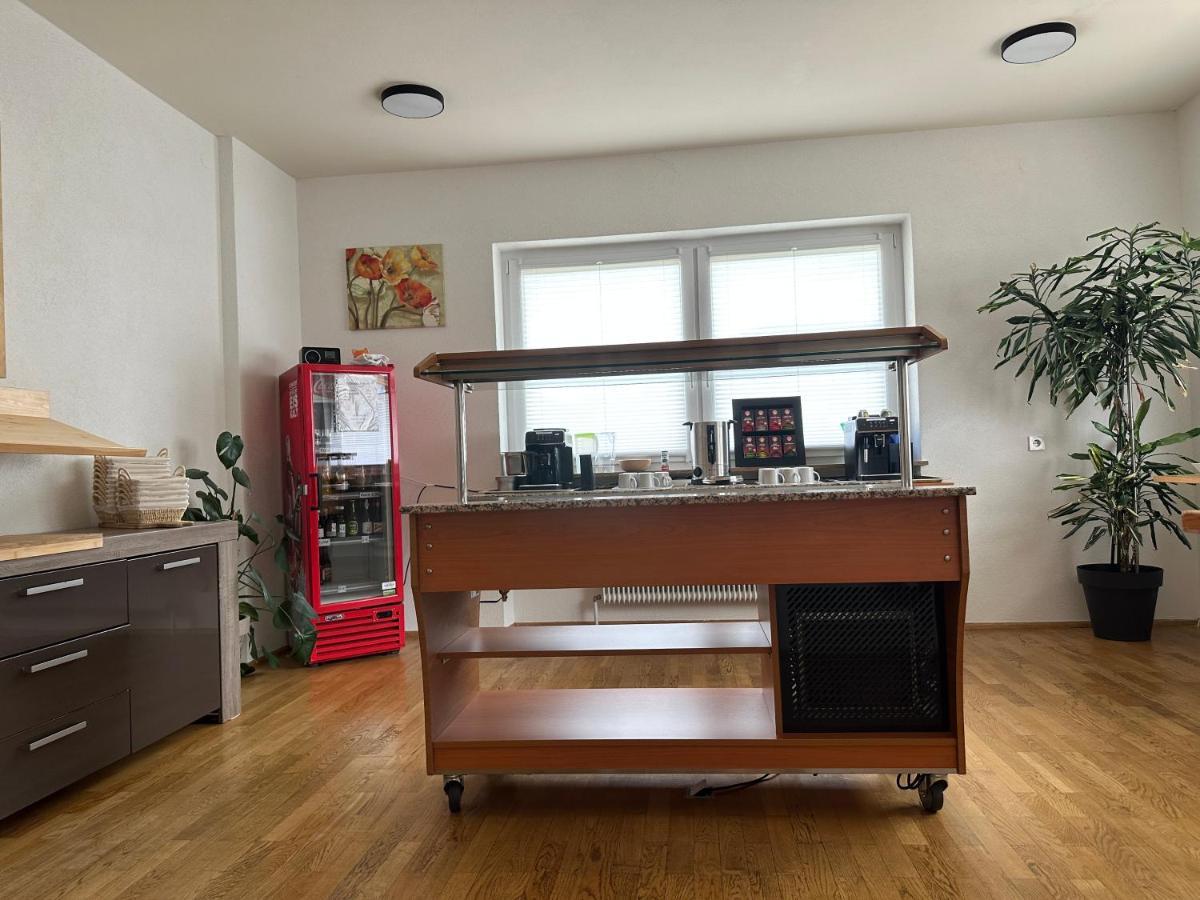Pension Alpenblick Schattwald Esterno foto